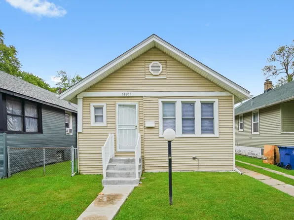 14803 Madison Ave, Harvey, IL 60426