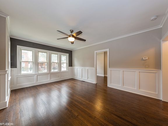 3rd image of 840 N Karlov Ave