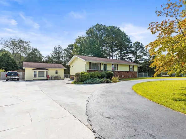 358 Diamond Cir, La Fayette, GA 30728