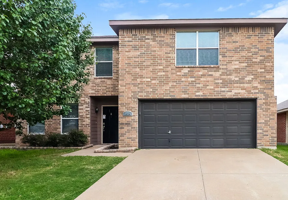 3424 Cayman Dr