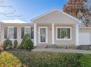 2323 Longmont Dr, O'Fallon, MO 63368