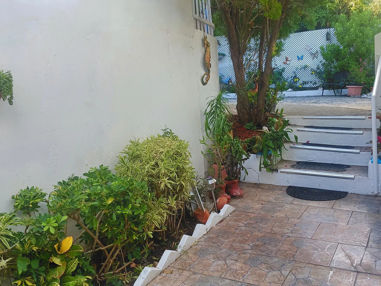 2 bed, $2,500 — Photo 3
