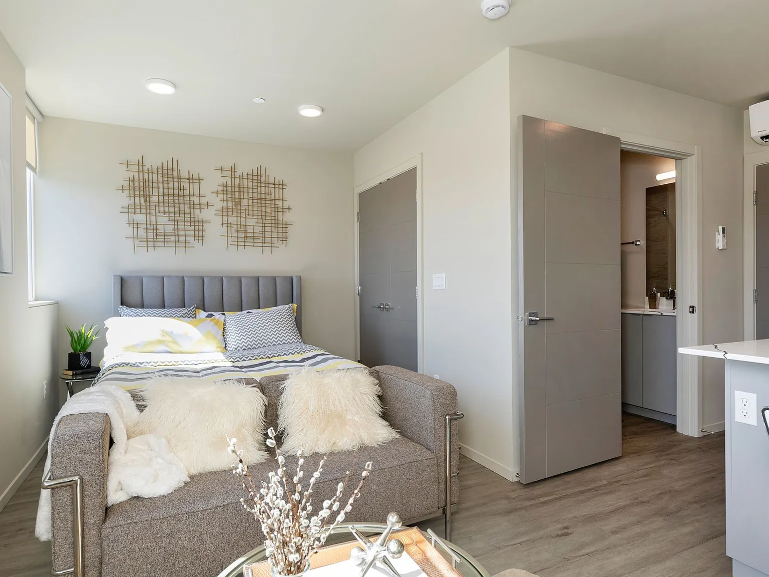 The Merz Luxury Apartments — Photo 4