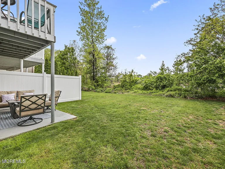 2 Oyster Creek Dr — Photo 36