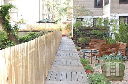 4th image of 315 E 65th Street 10e #10E