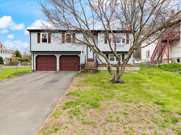 50 Emmett Street, Plymouth, CT 06786