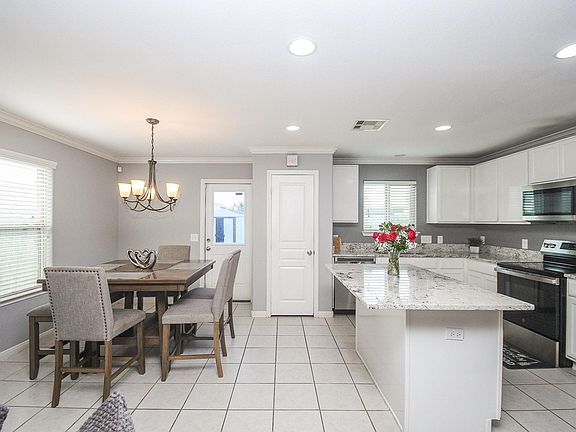 4th image of 13419 Myrtle Park Ln