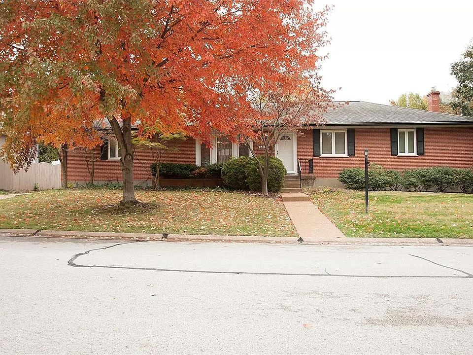 Nice brick house on a quiet street of Clayshire subdivision.