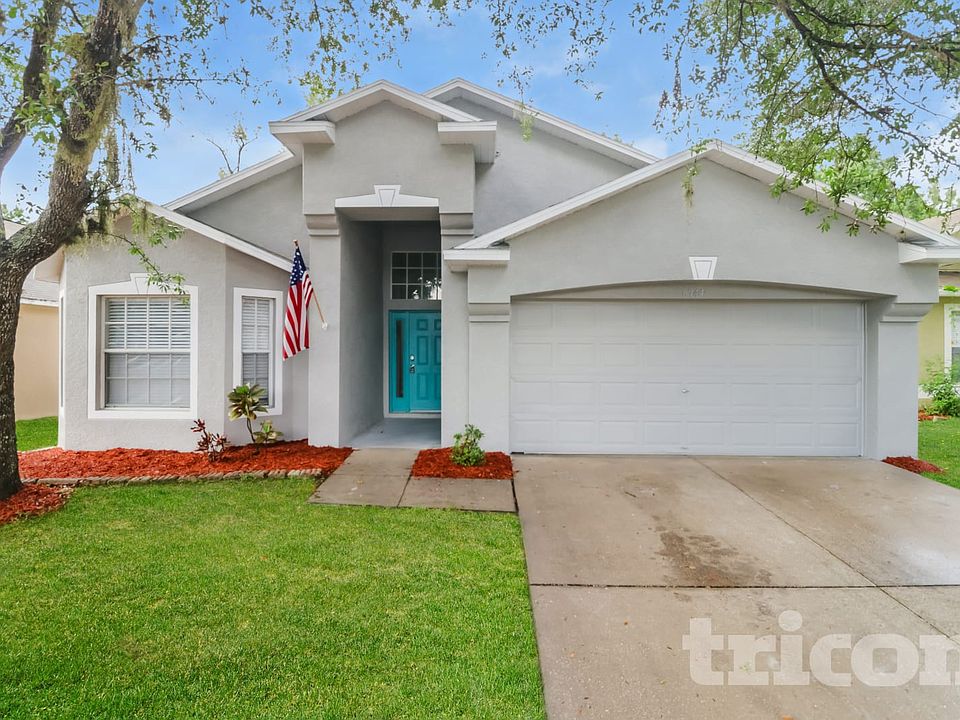 1st image of 6944 Crown Lake Dr