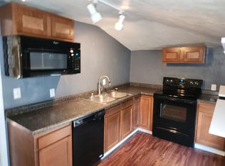 1622 Ferry St, La Crosse, WI 54601