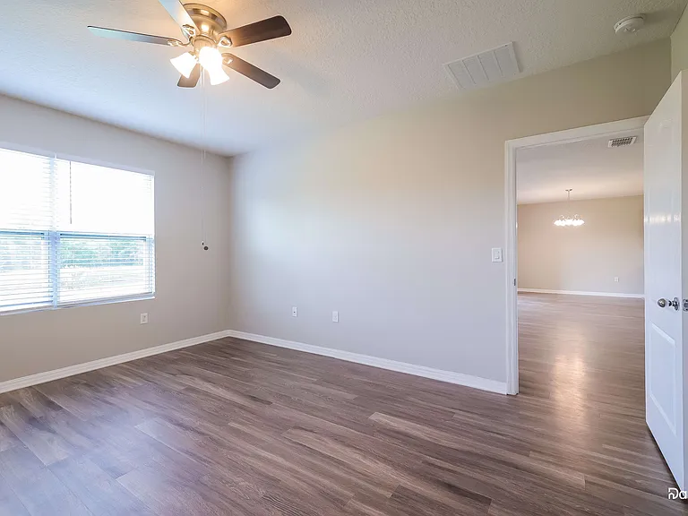 2330 Sequoia Way — Photo 10