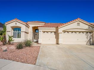 877 Rainbolt Ln, Henderson, NV 89052