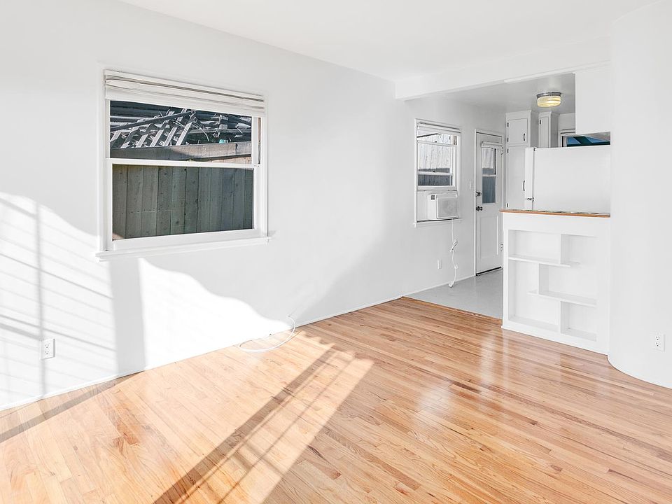 1st image of 1420 Sutherland St #1/2