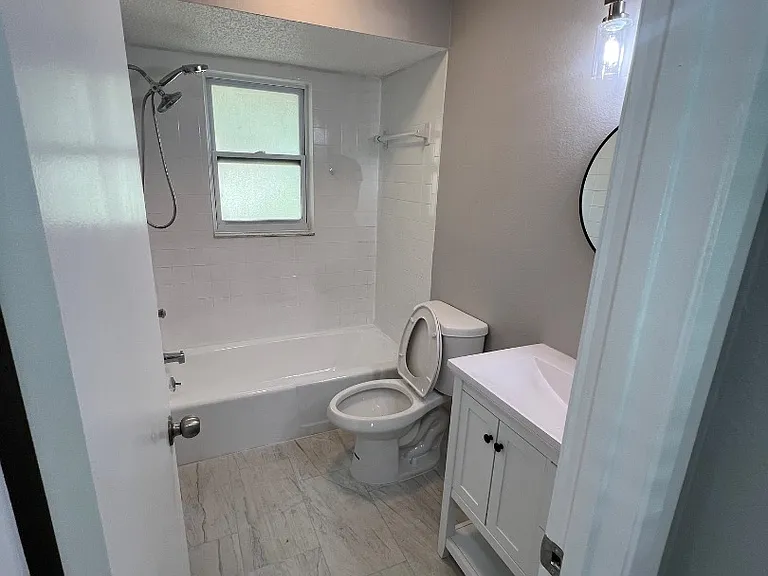 1601 Placida Rd #7 — Photo 3