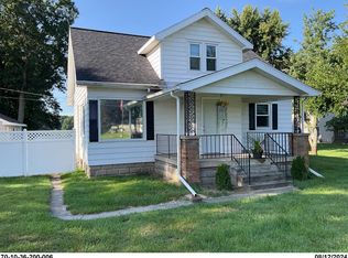 210 Fennessy Dr, Grand Rapids, MI 49534