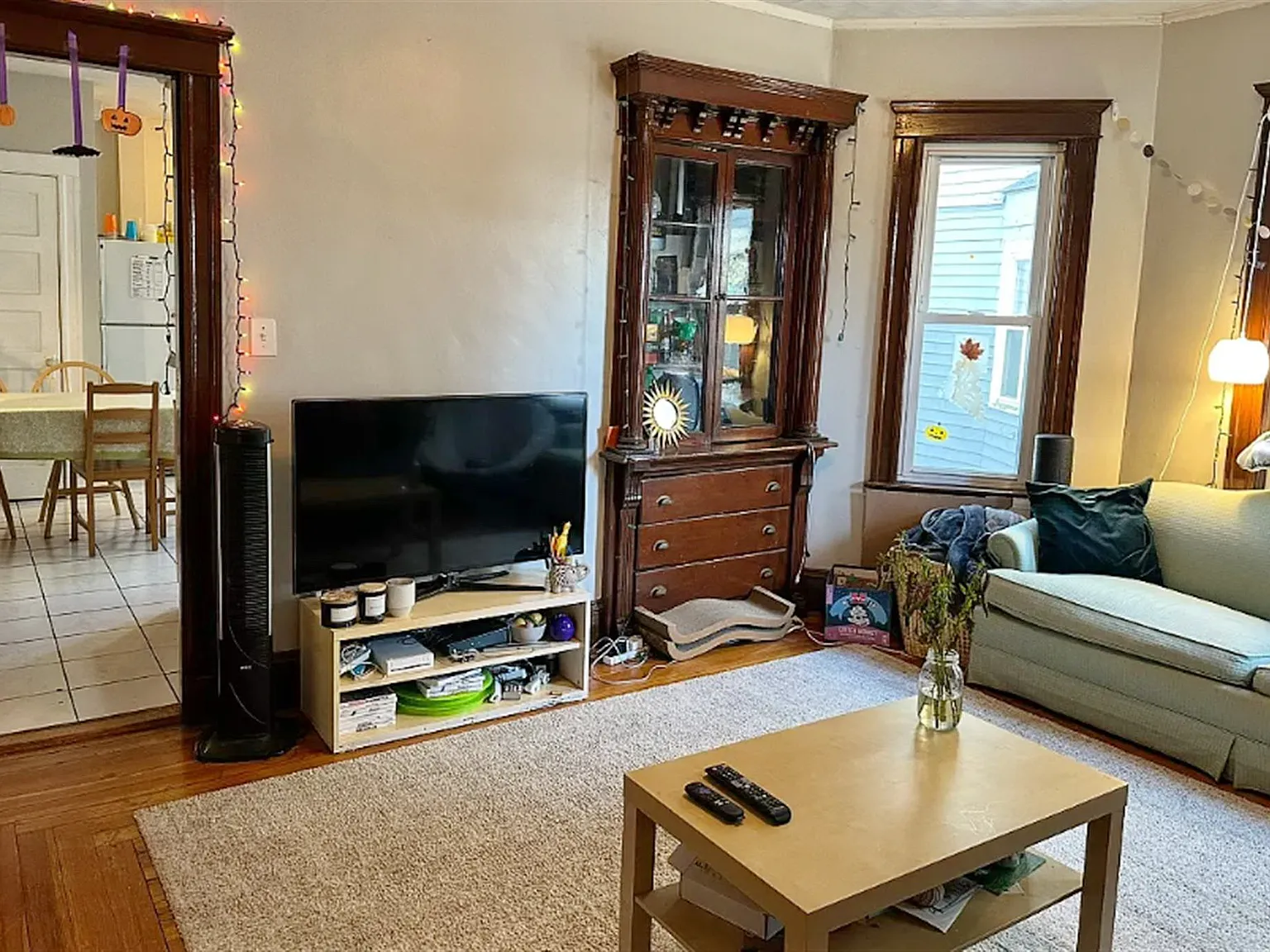 4 bed, 1500 sqft, $5,050 — Photo 3