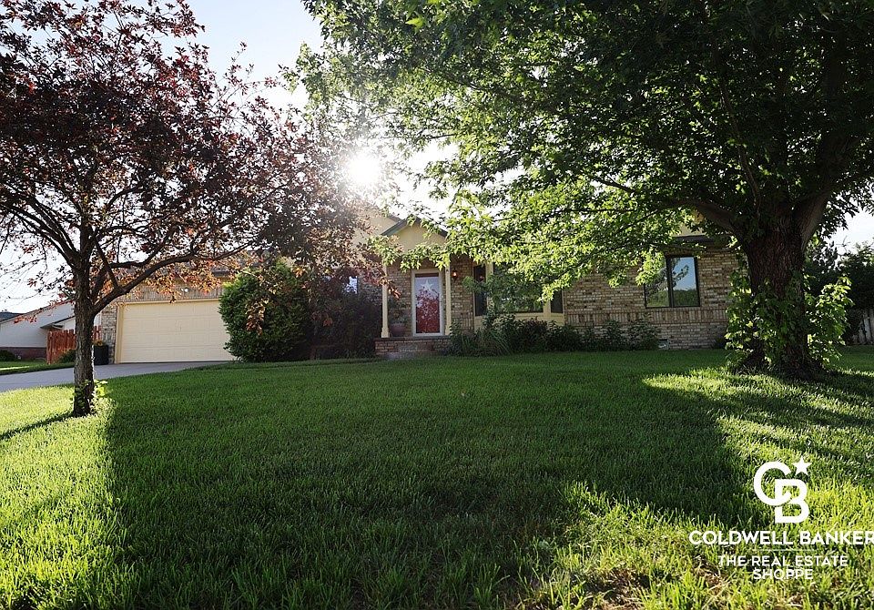 1st image of 1740 Andover Dr