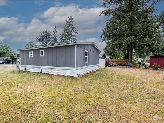 3rd image of 9011 SE Old Highway 99 #140