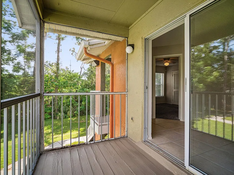 Latigo 27 — Photo 92