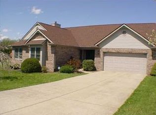 1045 Shadowlawn Ave, Greencastle, IN