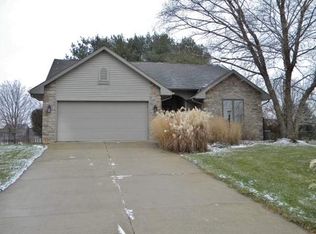 4117 E Oldfield Dr, Leesburg, IN