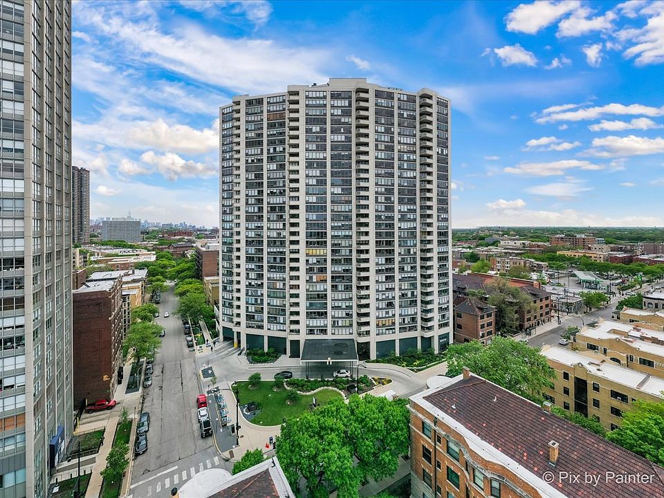1st image of 3930 N Pine Grove Ave APT 3101