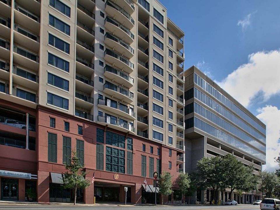 1st image of 121 N Monroe St APT 8001