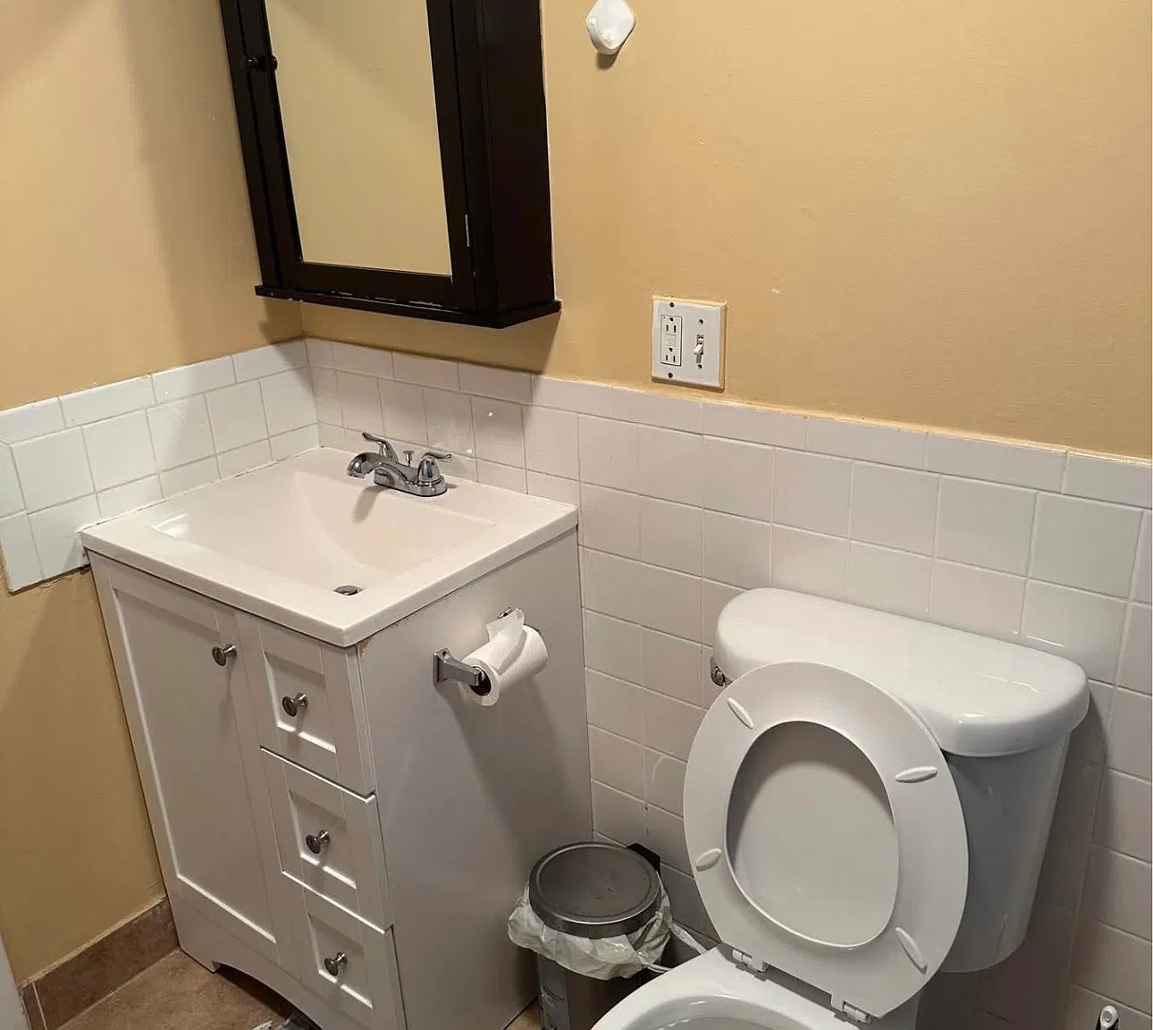 2 bed, 1071 sqft, $2,600 — Photo 1