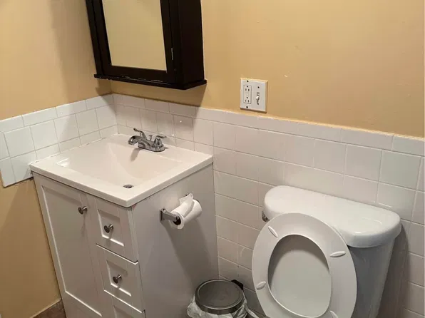16 Dexter St Floor 2, Medford, MA 02155