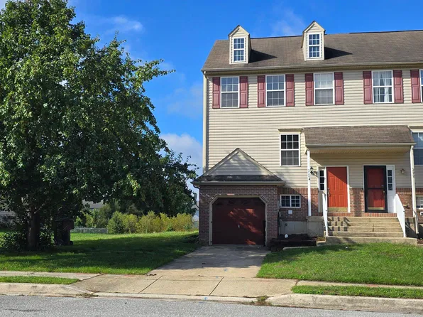 220 Trafalgar Dr, Dover, DE 19904
