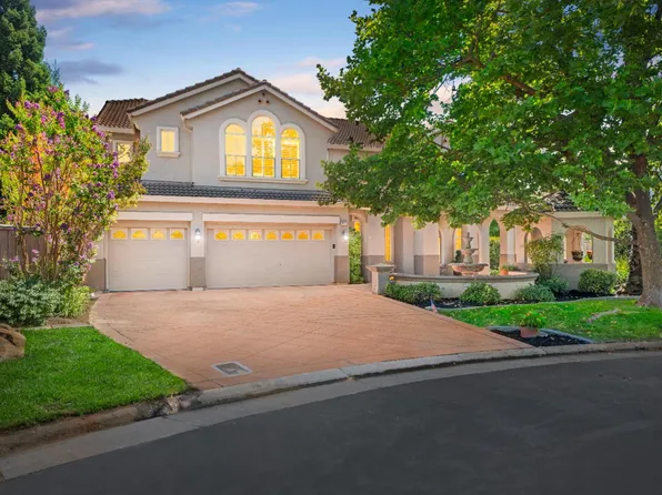 9117 Moondancer Cir, Roseville, CA 95747