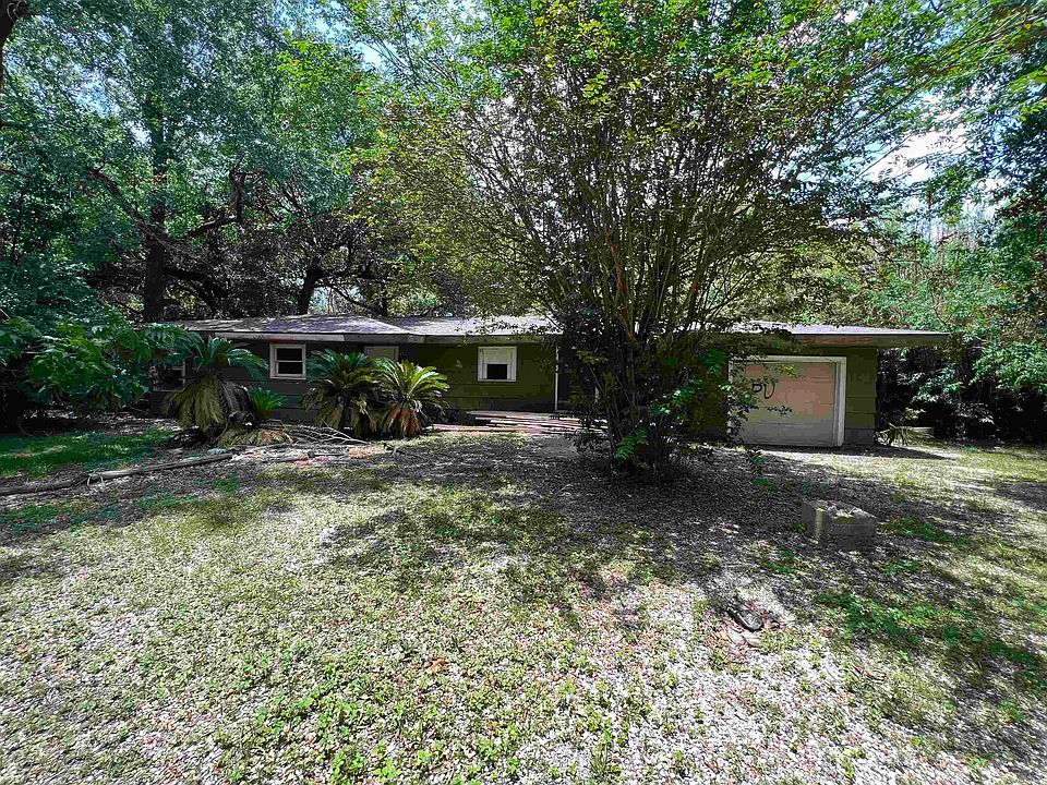 1st image of 260 E Caldwood Dr