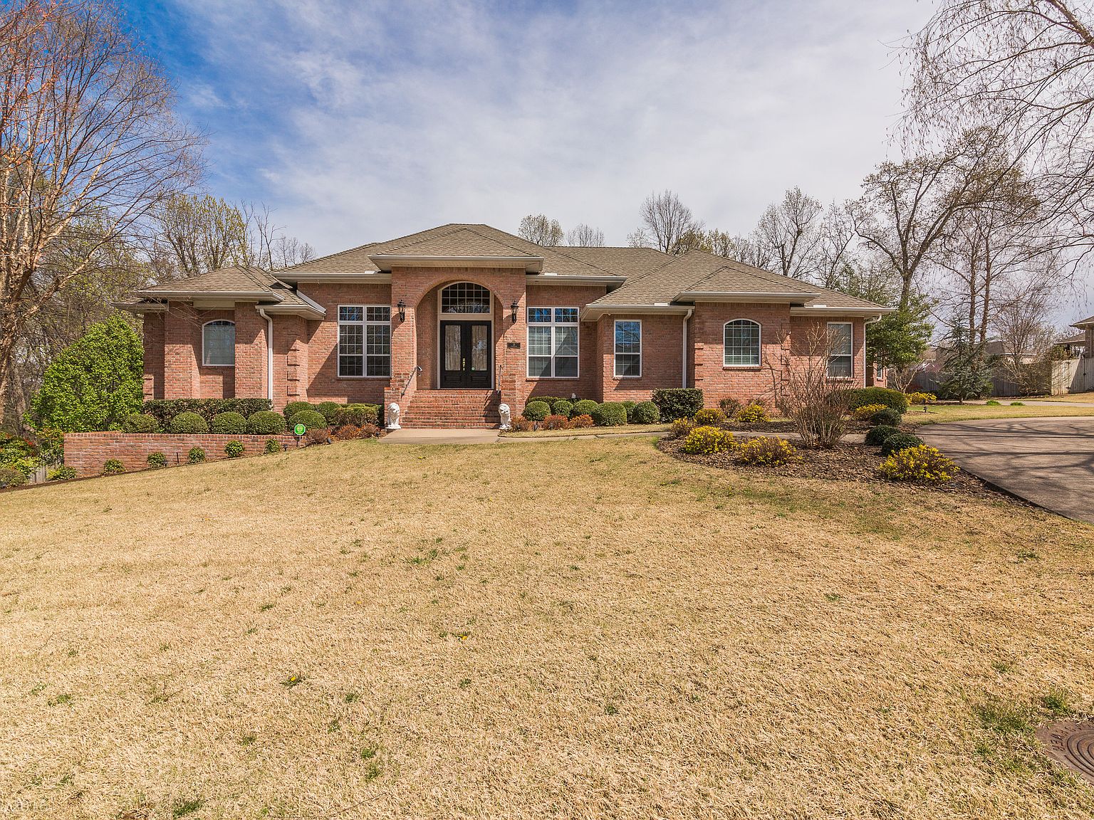 16 Stonehenge Dr, Bentonville, AR 72712 Zillow