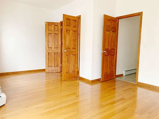 Rented by Compass | media 13