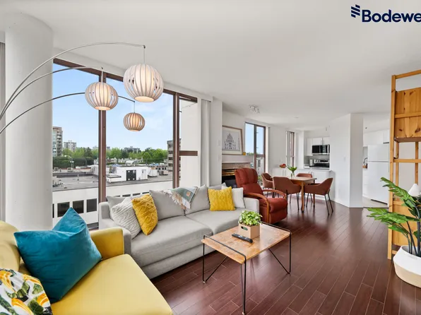 1633 W 8th Ave, Vancouver, BC V6J 5H7