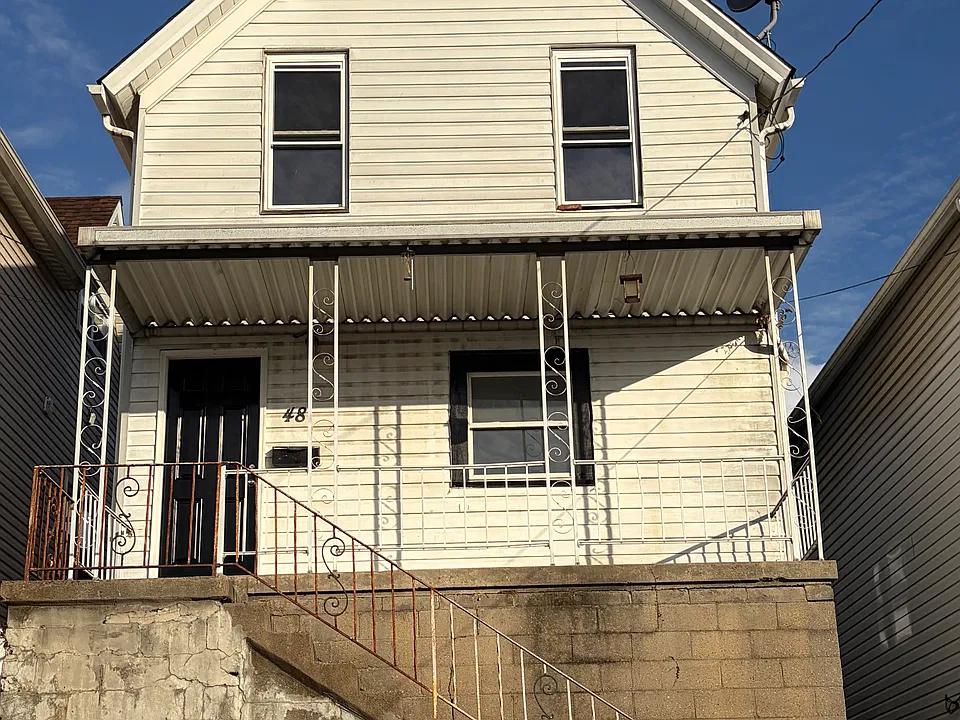 48 Highland Ave