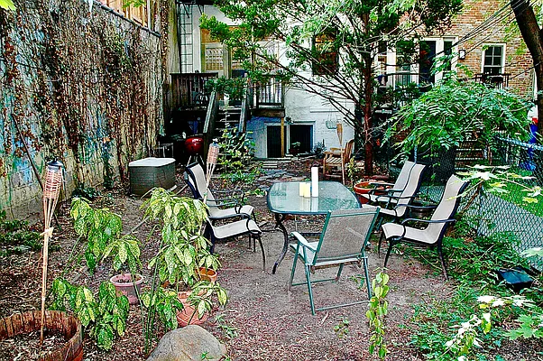 Rented by Boerum Hill Realty | media 97