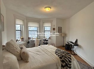 52 Charlesgate E APT 172, Boston, MA 02215