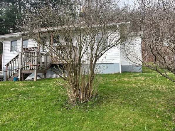 210 Indianola Dr, Indianola, PA 15051