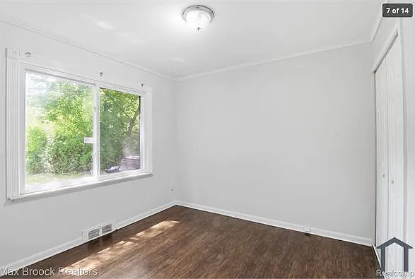 10431 Corning St — Photo 8