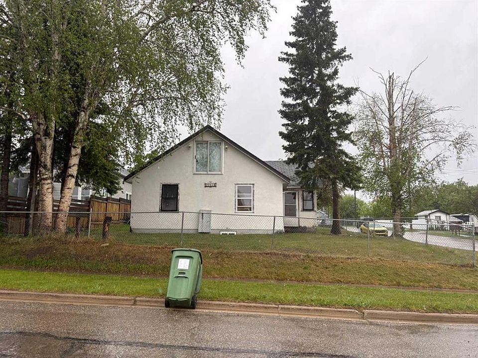 1st image of 4716 W 48th Ave