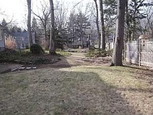 3rd image of 111 Terrace Dr