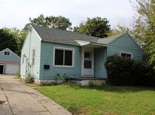 1025 W Cass St, Greenville, MI 48838