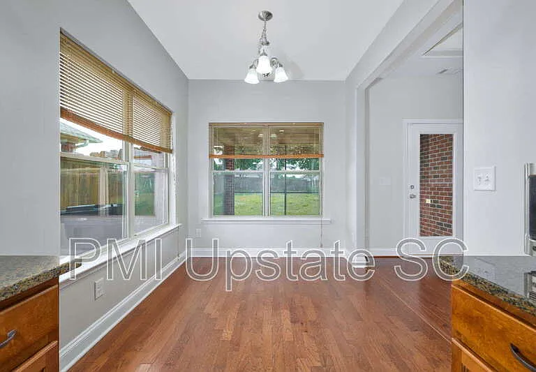 243 Scottish Ave — Photo 11