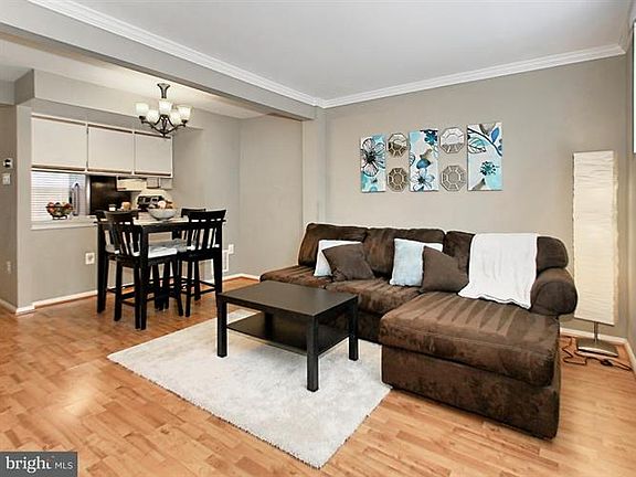 5th image of 13645 Forest Pond Ct