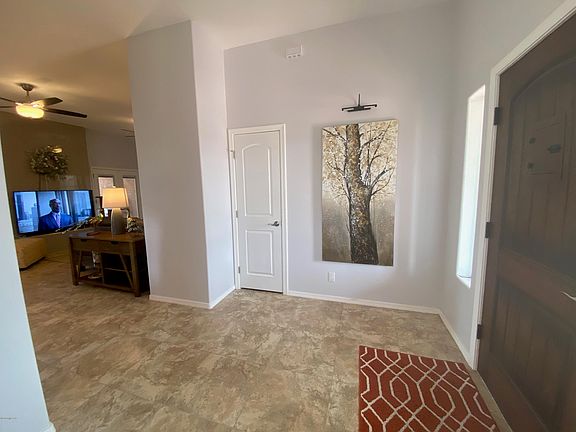 5th image of 456 N Heritage Point Pl