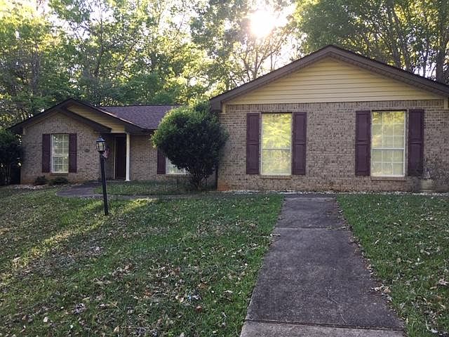 1st image of 25 Lunker Ln