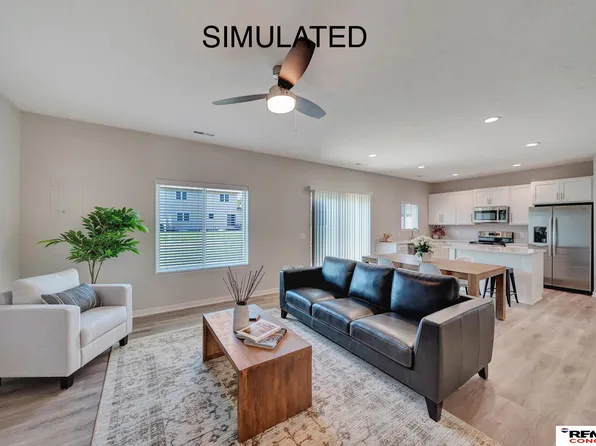 5805 SW 11th St, Lincoln, NE 68523