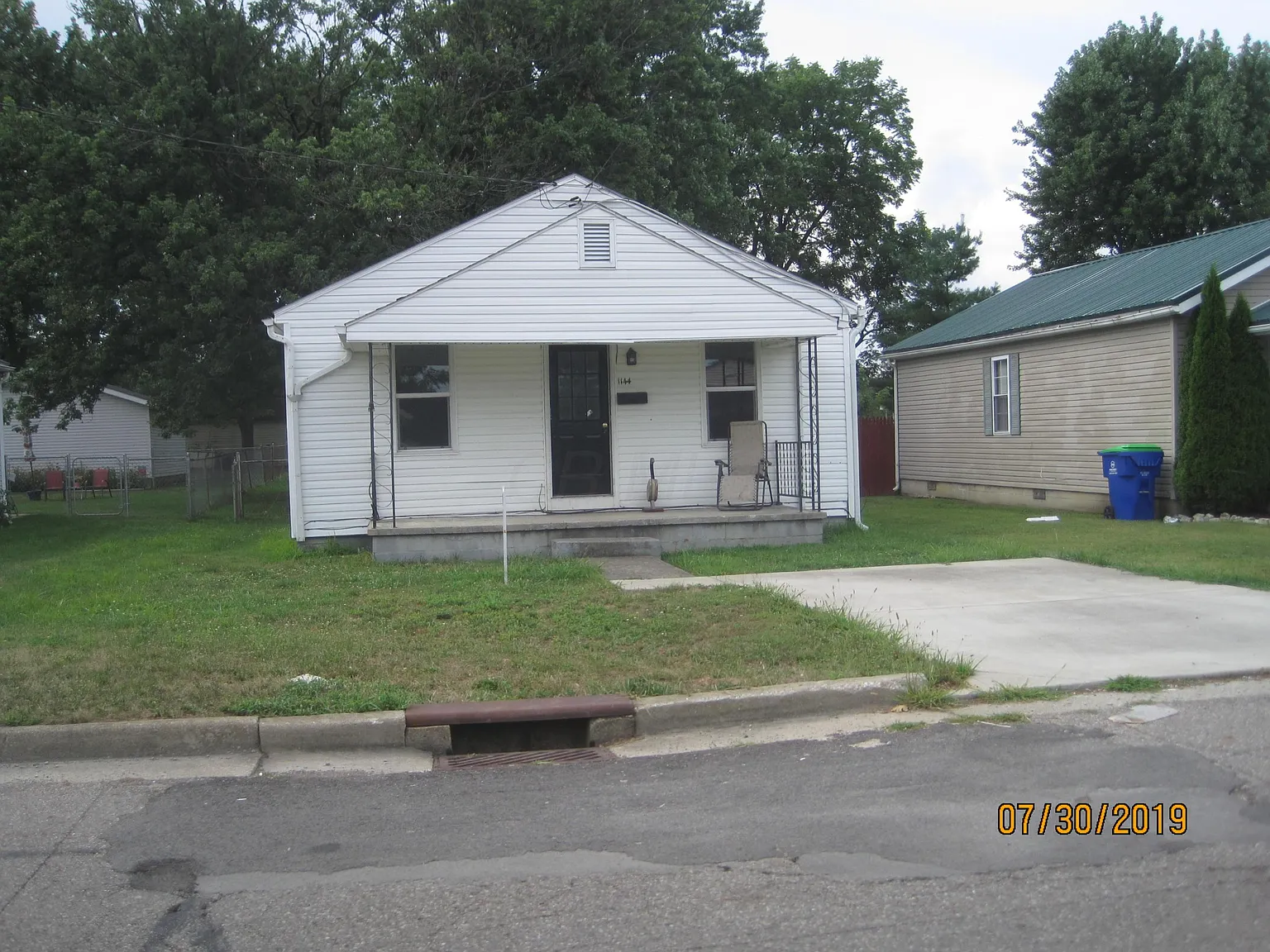 1144 Campbell St #30 photo 1