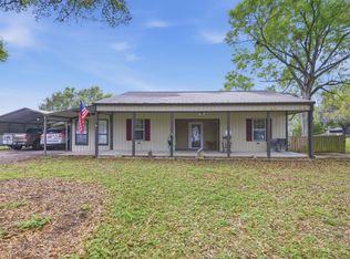 211 W 5th St, Roanoke, LA 70581